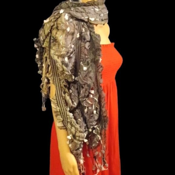 Unique Grey Boa Scarf - Picture 2 of 6